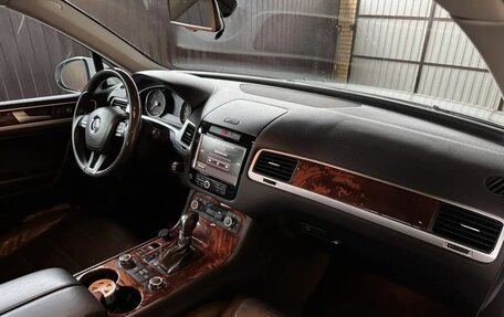 Volkswagen Touareg III, 2012 год, 2 000 000 рублей, 7 фотография