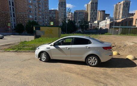KIA Rio III рестайлинг, 2015 год, 1 050 000 рублей, 3 фотография