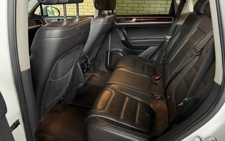 Volkswagen Touareg III, 2012 год, 2 000 000 рублей, 12 фотография