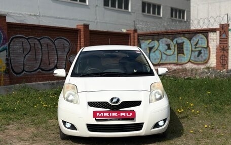 Toyota Vitz, 2009 год, 700 000 рублей, 3 фотография