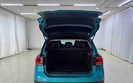 Volkswagen T-Cross I, 2022 год, 1 580 000 рублей, 5 фотография