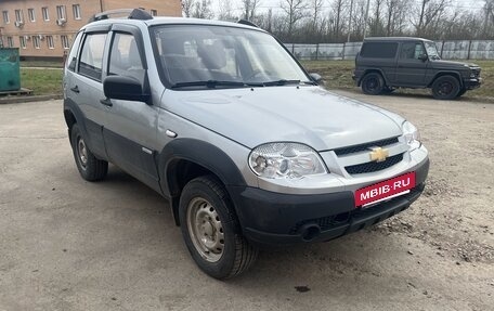 Chevrolet Niva I рестайлинг, 2014 год, 665 000 рублей, 2 фотография