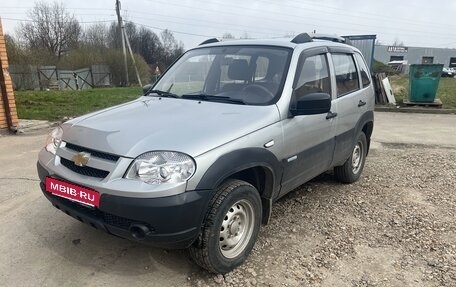 Chevrolet Niva I рестайлинг, 2014 год, 665 000 рублей, 6 фотография
