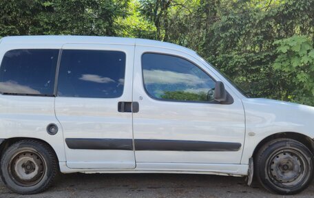 Peugeot Partner II рестайлинг 2, 2010 год, 350 000 рублей, 3 фотография
