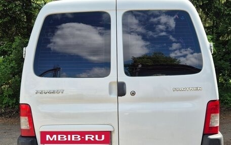 Peugeot Partner II рестайлинг 2, 2010 год, 350 000 рублей, 2 фотография