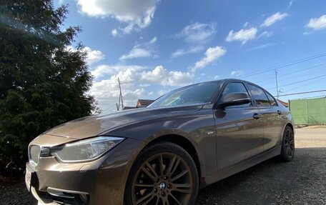BMW 3 серия, 2012 год, 1 470 000 рублей, 6 фотография
