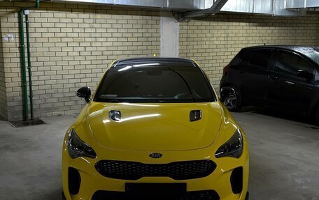 KIA Stinger I, 2018 год, 3 265 000 рублей, 2 фотография