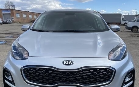 KIA Sportage IV рестайлинг, 2019 год, 2 200 000 рублей, 1 фотография
