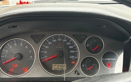 Mitsubishi Lancer IX, 2005 год, 550 000 рублей, 25 фотография