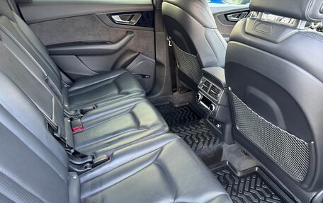 Audi Q7, 2018 год, 4 800 000 рублей, 9 фотография