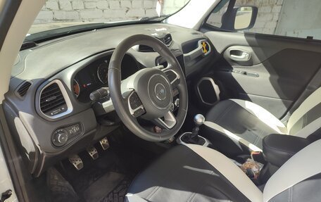 Jeep Renegade I рестайлинг, 2017 год, 1 490 000 рублей, 2 фотография