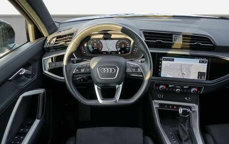Audi Q3, 2023 год, 3 421 618 рублей, 5 фотография