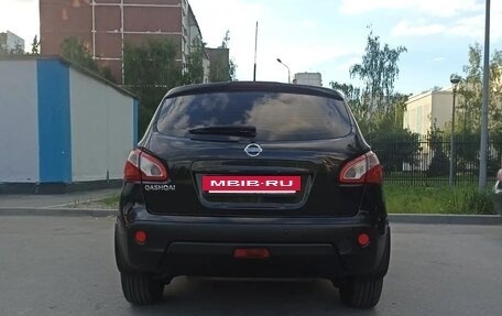 Nissan Qashqai, 2012 год, 850 000 рублей, 2 фотография