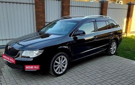 Skoda Superb III рестайлинг, 2011 год, 1 000 000 рублей, 12 фотография