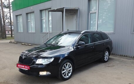 Skoda Superb III рестайлинг, 2011 год, 1 000 000 рублей, 11 фотография