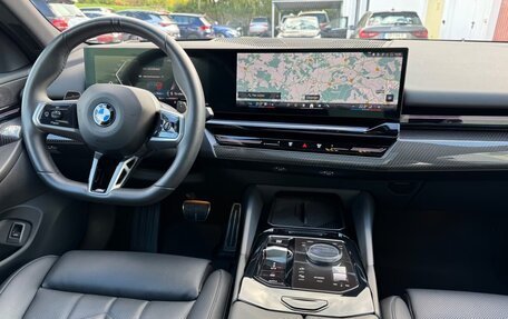 BMW 5 серия, 2024 год, 6 904 000 рублей, 7 фотография