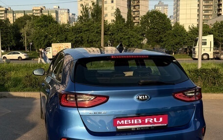 KIA cee'd III, 2018 год, 1 350 000 рублей, 4 фотография