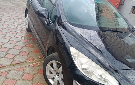 Peugeot 308 II, 2011 год, 700 000 рублей, 1 фотография