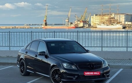 Mercedes-Benz C-Класс, 2012 год, 1 650 000 рублей, 1 фотография