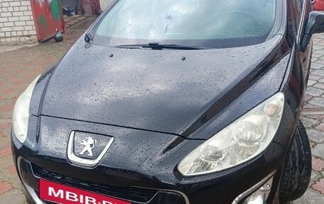 Peugeot 308 II, 2011 год, 700 000 рублей, 4 фотография
