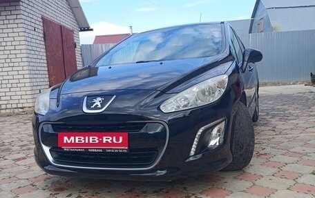Peugeot 308 II, 2011 год, 700 000 рублей, 19 фотография