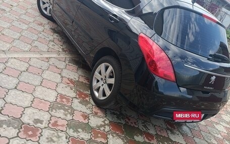 Peugeot 308 II, 2011 год, 700 000 рублей, 24 фотография