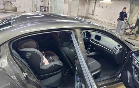 Mazda 3, 2016 год, 1 280 000 рублей, 10 фотография