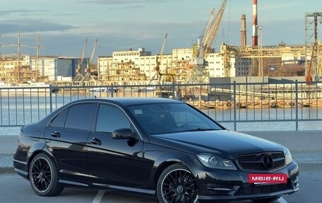 Mercedes-Benz C-Класс, 2012 год, 1 650 000 рублей, 8 фотография