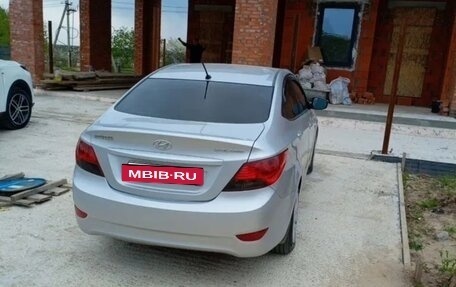 Hyundai Solaris II рестайлинг, 2012 год, 485 000 рублей, 5 фотография