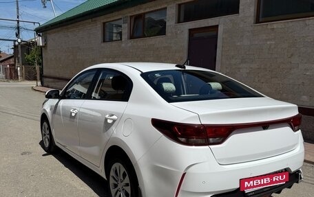 KIA Rio IV, 2021 год, 1 610 000 рублей, 5 фотография