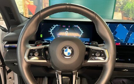 BMW 5 серия, 2024 год, 7 011 000 рублей, 6 фотография
