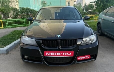 BMW 3 серия, 2007 год, 850 000 рублей, 1 фотография