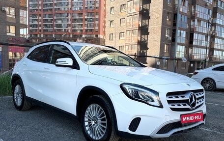 Mercedes-Benz GLA, 2019 год, 2 100 000 рублей, 1 фотография