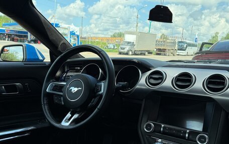 Ford Mustang VI рестайлинг, 2019 год, 3 000 000 рублей, 9 фотография