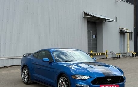 Ford Mustang VI рестайлинг, 2019 год, 3 000 000 рублей, 4 фотография