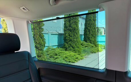 Volkswagen Multivan T6 рестайлинг, 2019 год, 4 800 000 рублей, 21 фотография