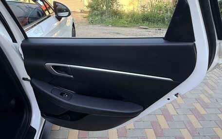 Hyundai Sonata VIII, 2019 год, 1 800 000 рублей, 11 фотография