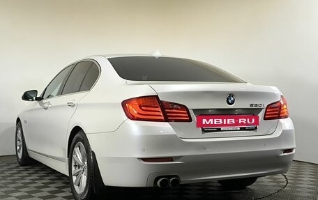 BMW 5 серия, 2014 год, 1 890 000 рублей, 6 фотография
