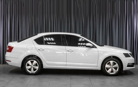 Skoda Octavia, 2019 год, 1 999 000 рублей, 5 фотография
