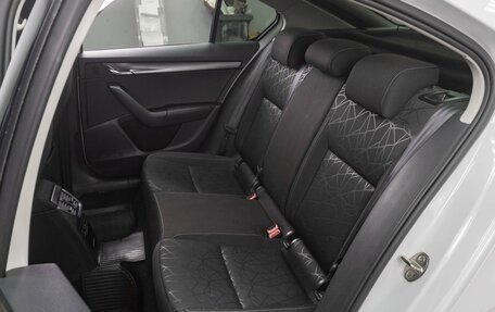 Skoda Octavia, 2019 год, 1 999 000 рублей, 9 фотография