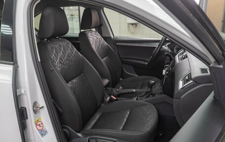 Skoda Octavia, 2019 год, 1 999 000 рублей, 8 фотография