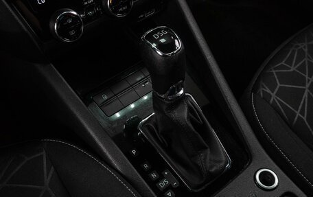 Skoda Octavia, 2019 год, 1 999 000 рублей, 16 фотография