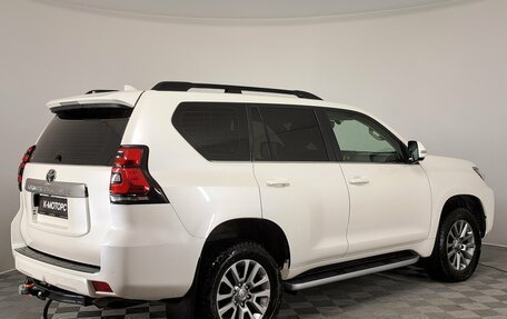 Toyota Land Cruiser Prado 150 рестайлинг 2, 2017 год, 4 750 000 рублей, 6 фотография