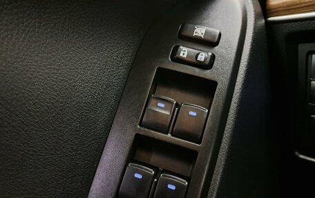 Toyota Land Cruiser Prado 150 рестайлинг 2, 2017 год, 4 750 000 рублей, 16 фотография