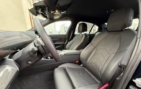 BMW 5 серия, 2025 год, 7 284 000 рублей, 5 фотография
