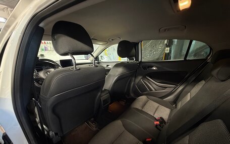 Mercedes-Benz GLA, 2019 год, 2 100 000 рублей, 7 фотография