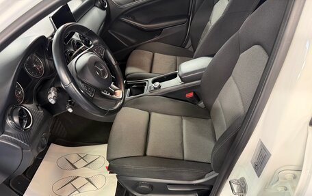 Mercedes-Benz GLA, 2019 год, 2 100 000 рублей, 8 фотография