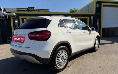 Mercedes-Benz GLA, 2019 год, 2 100 000 рублей, 6 фотография