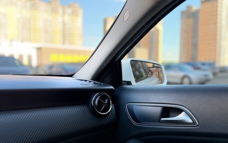 Mercedes-Benz GLA, 2019 год, 2 100 000 рублей, 11 фотография