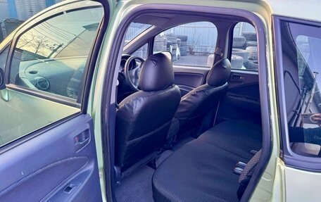 Mitsubishi Colt VI рестайлинг, 2003 год, 399 000 рублей, 10 фотография